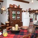 Giorgos' & Noula's In Village- Near Delphi